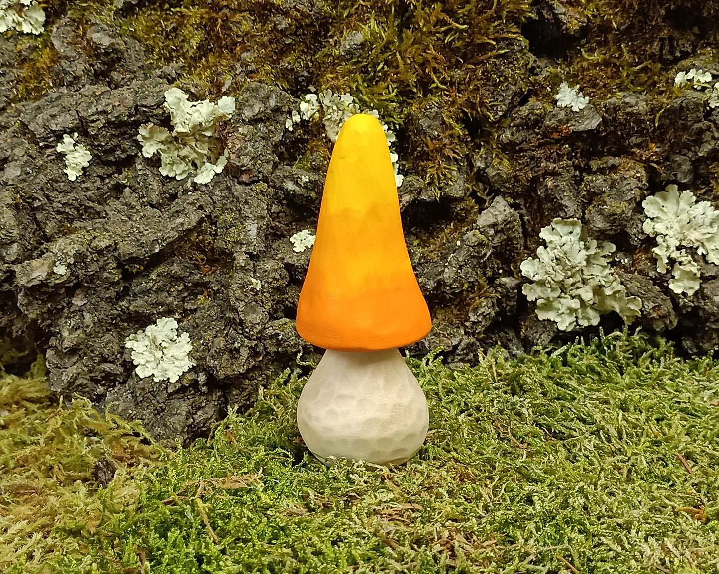 Zauberpilz aus Zirbenholz "hand-geschnitzt"